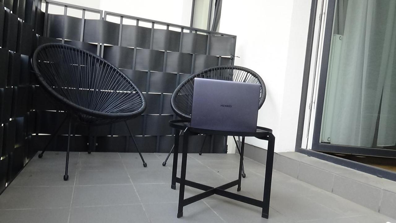 Esperion 7 Days Apartment Warsaw Exterior photo